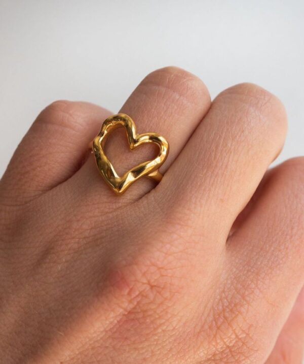 Sculpted Open Heart