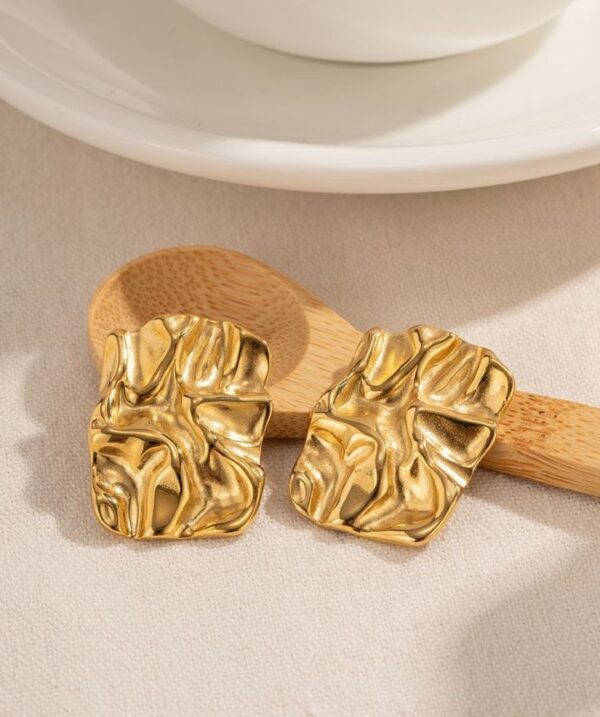 Auric Sculpt Earring